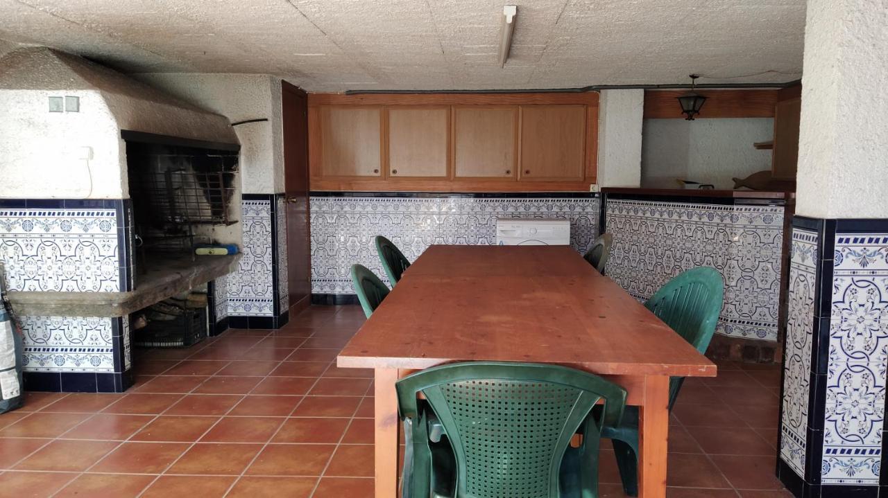 فيلا Casa Con Jardin En La Playa De Almieiras Fene المظهر الخارجي الصورة